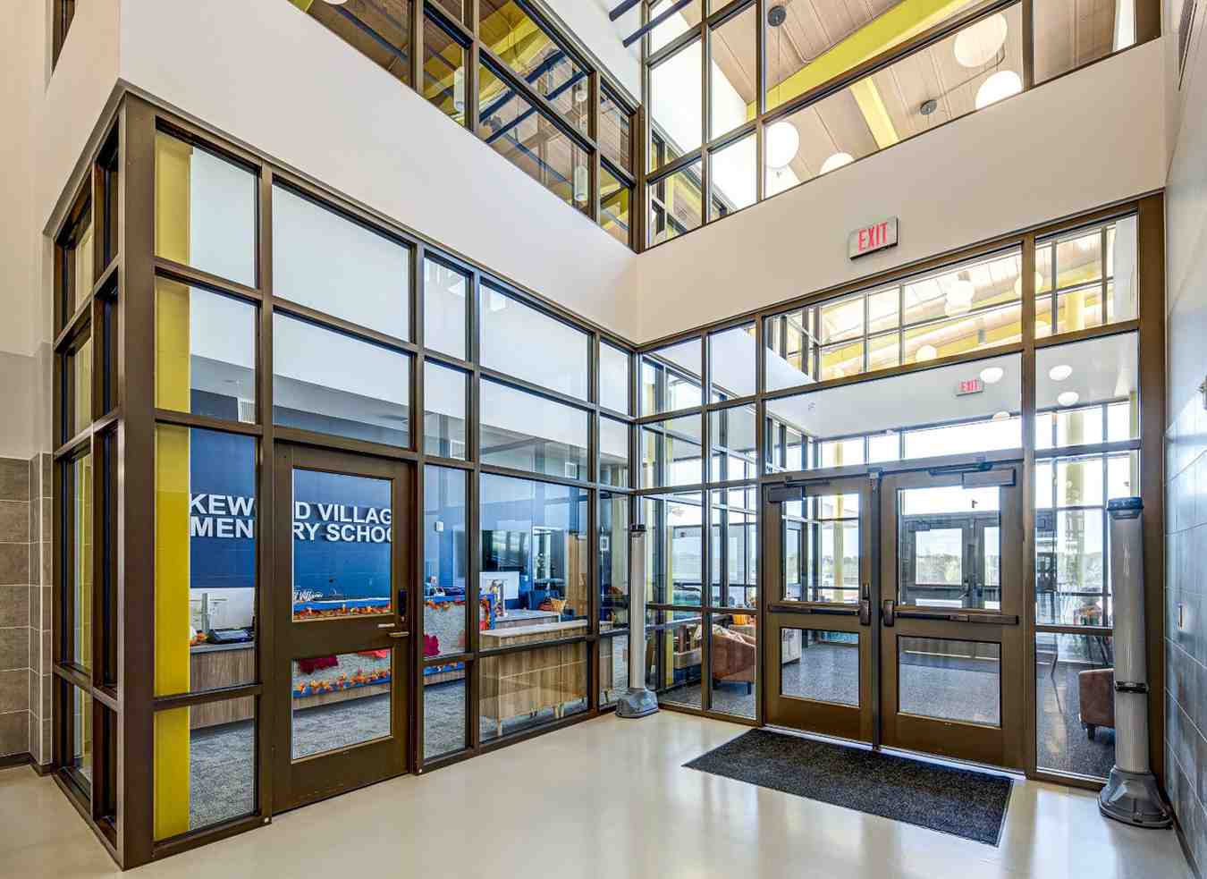 HallwaytoSecurityArea